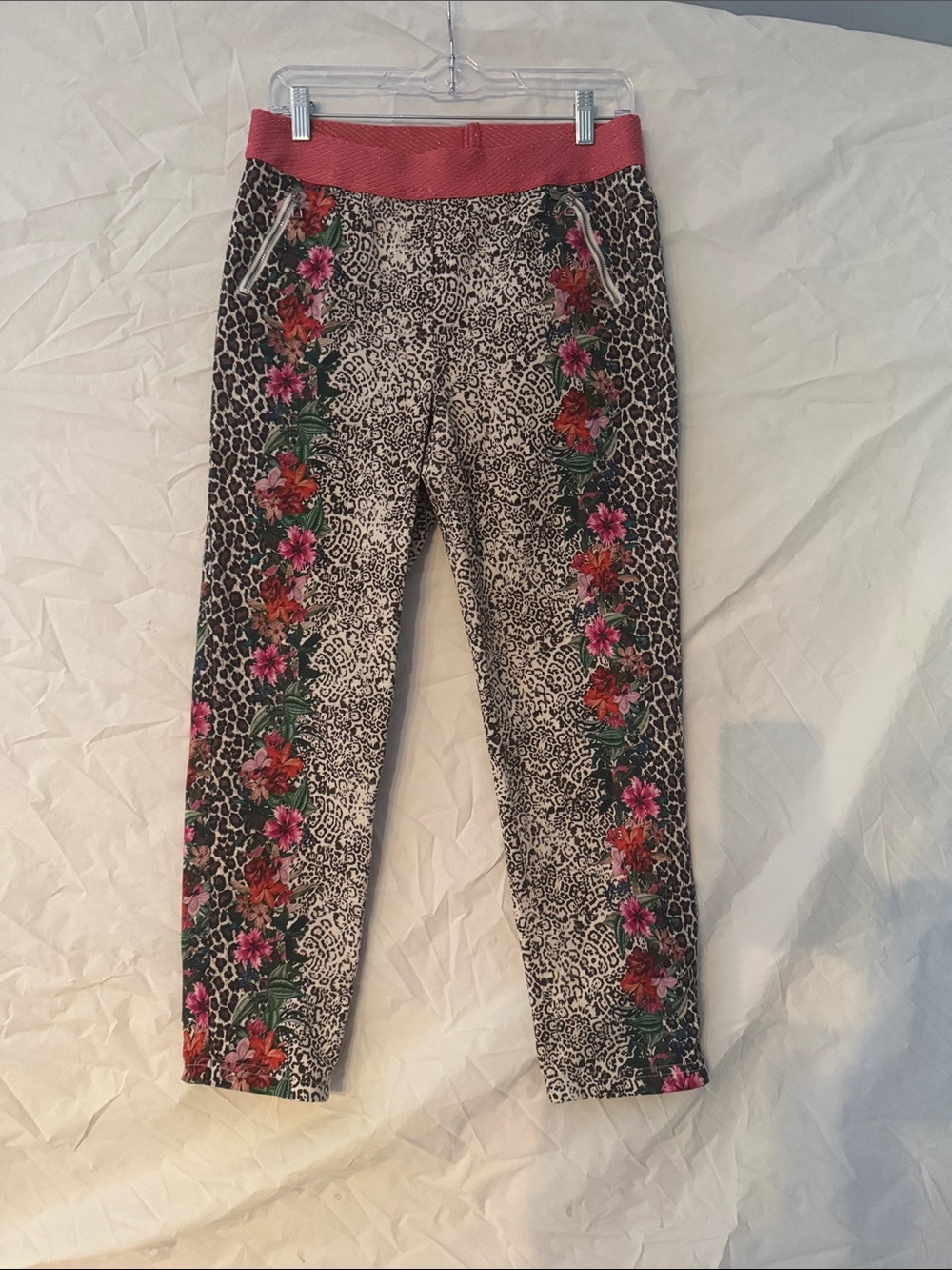 Robell Festival Floral and Leopard Print Eclectic Skinny Leg Cropped Pants